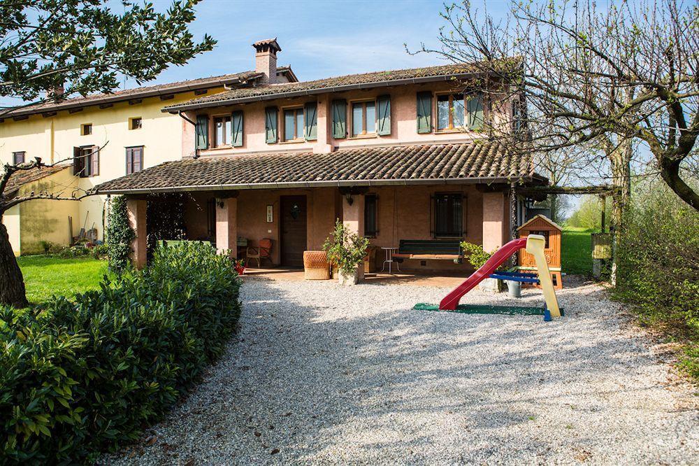 Agriturismo Borg Da Ocjs Medea Екстериор снимка